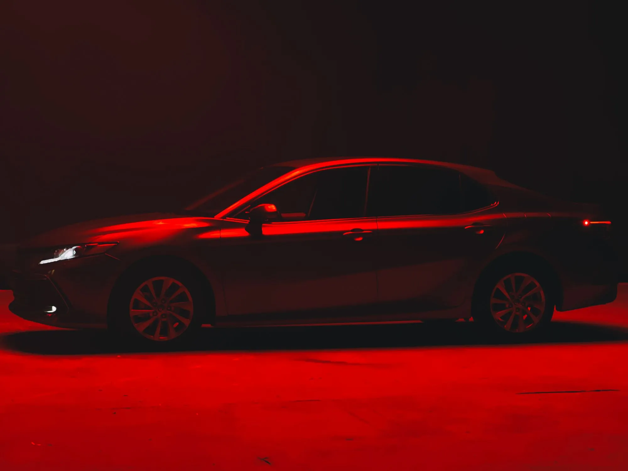 Toyota Camry V80: To‘liq old + keramika
